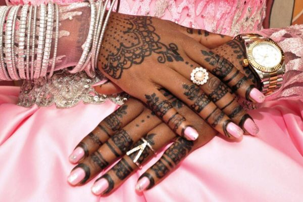 the-real-reason-why-muslim-brides-wear-henna-my-wedding-for-fashion